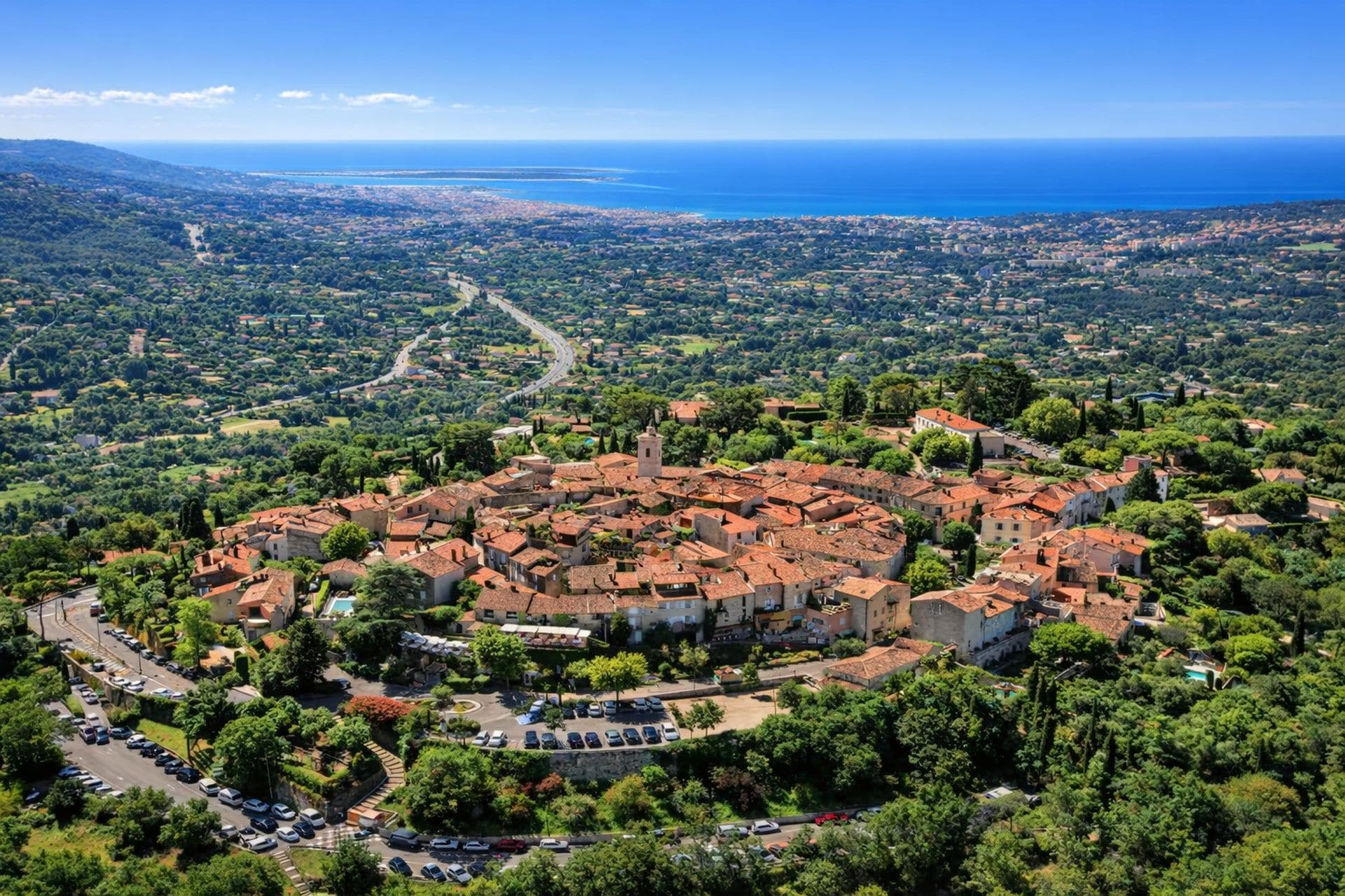 Mougins medieval village overlooking the Côte d'Azur