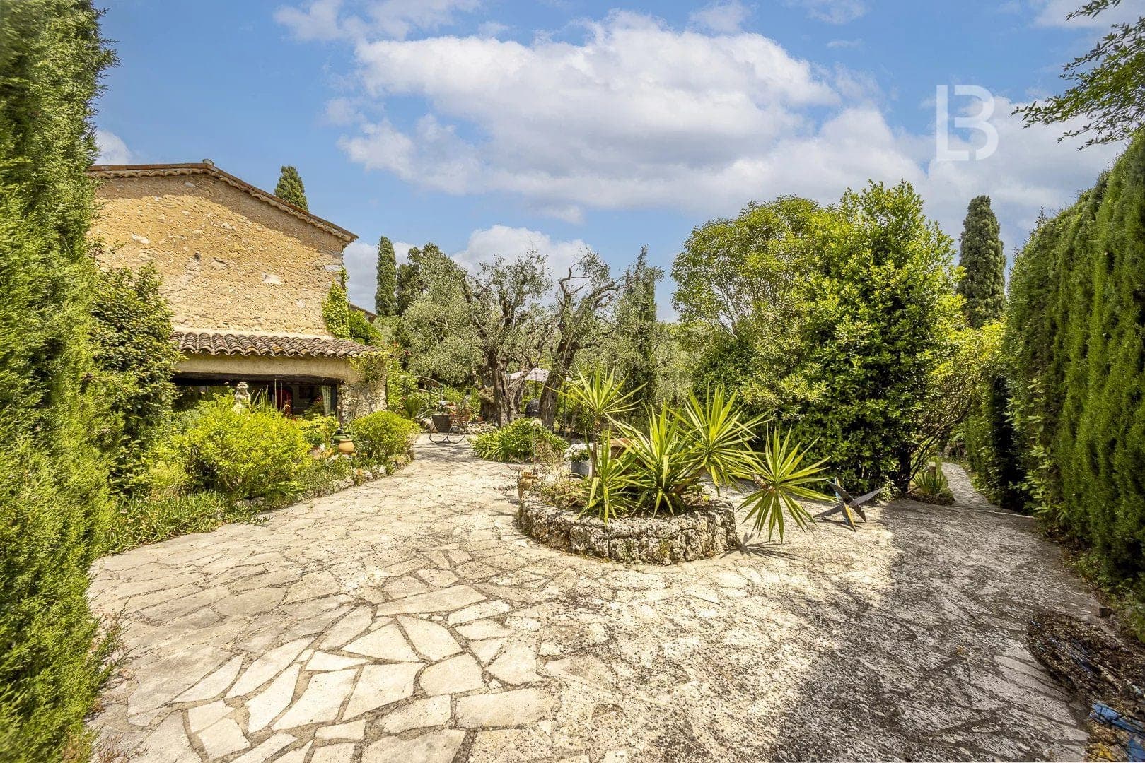 Bastide for sale in Peymeinade - 5