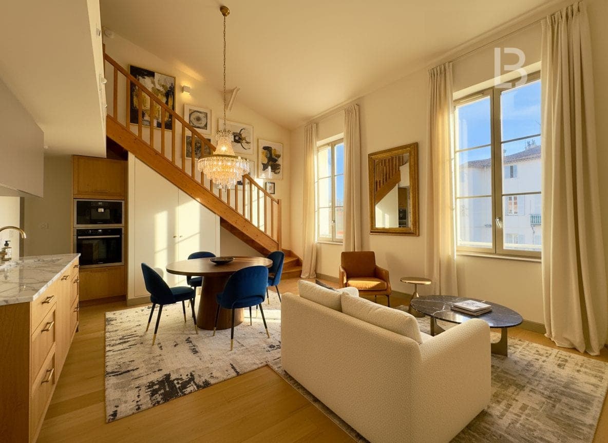 Charmant duplex au cœur du Vieil Antibes - 2