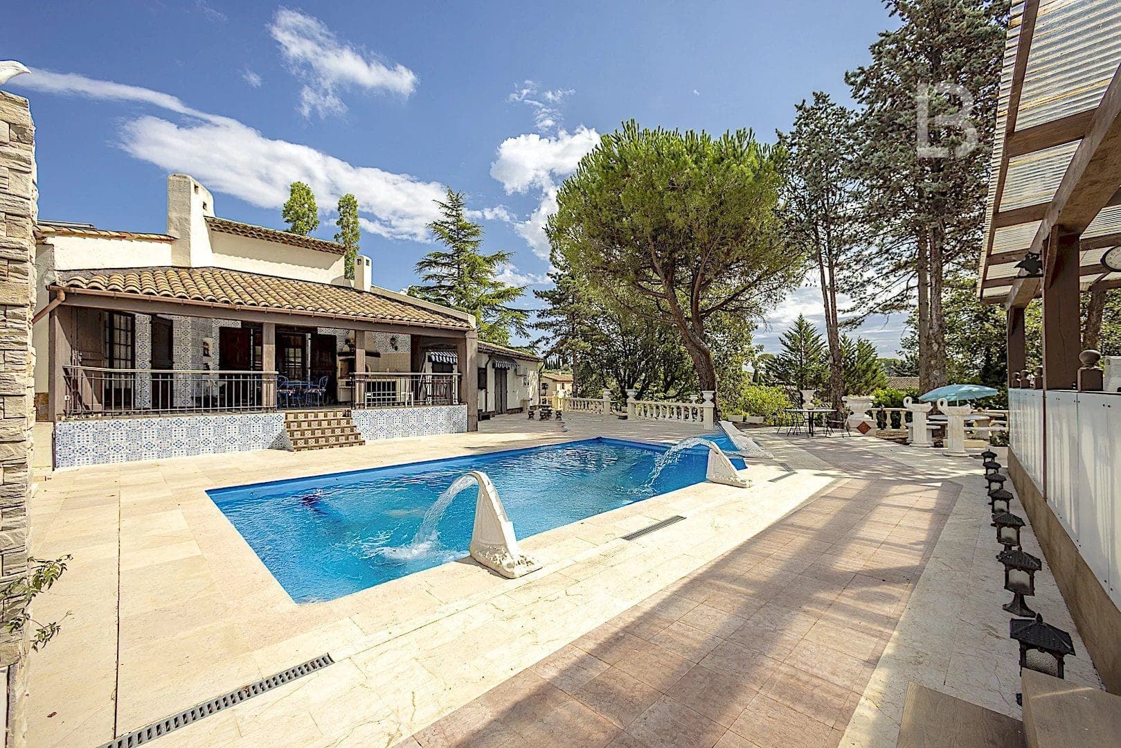Magnifique villa à vendre proche de Valbonne - 2