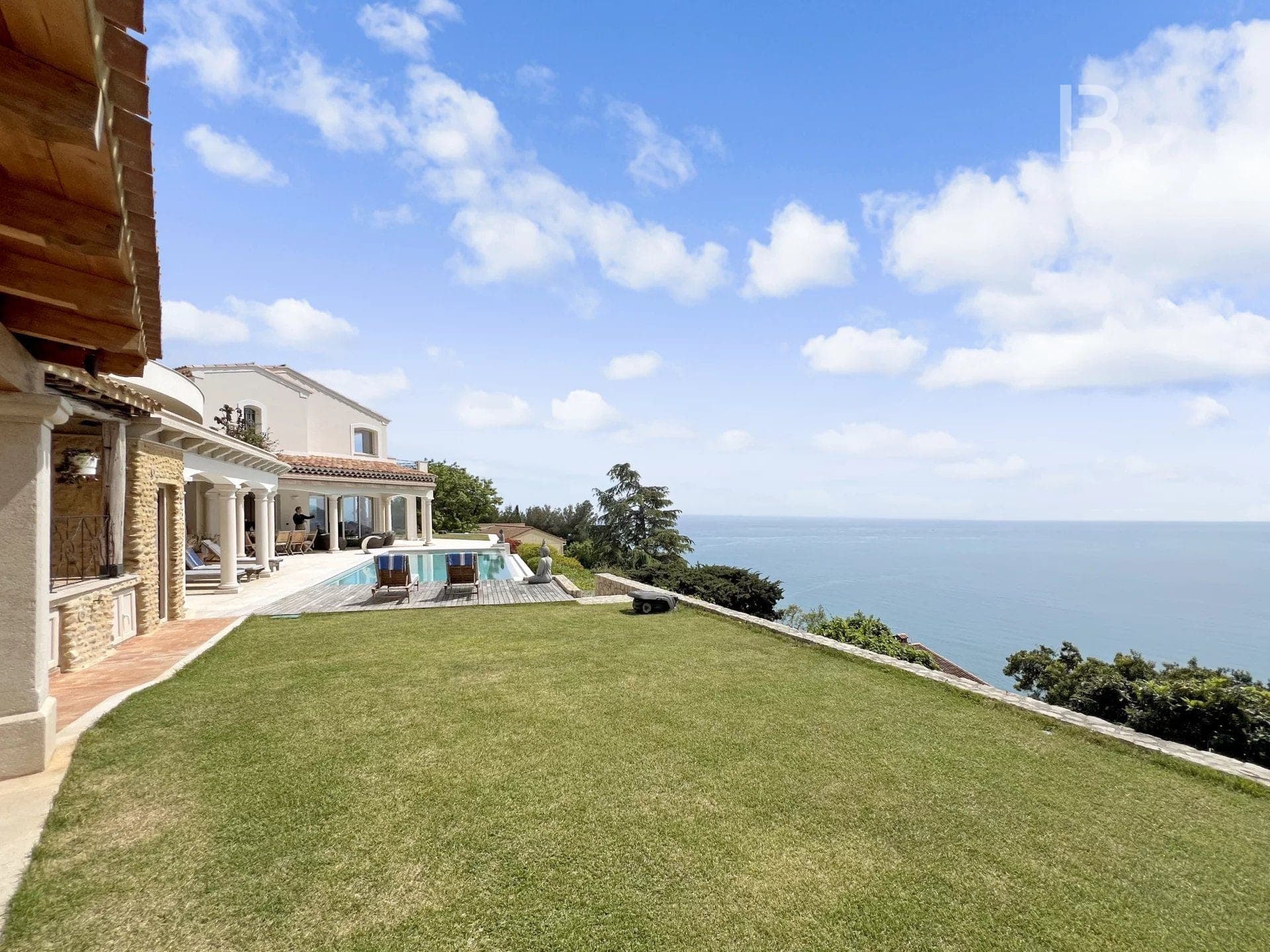 Roquebrune-Cap-Martin, Villa avec Piscine et Vue Exceptionnelle sur la Mer et Monaco - 4