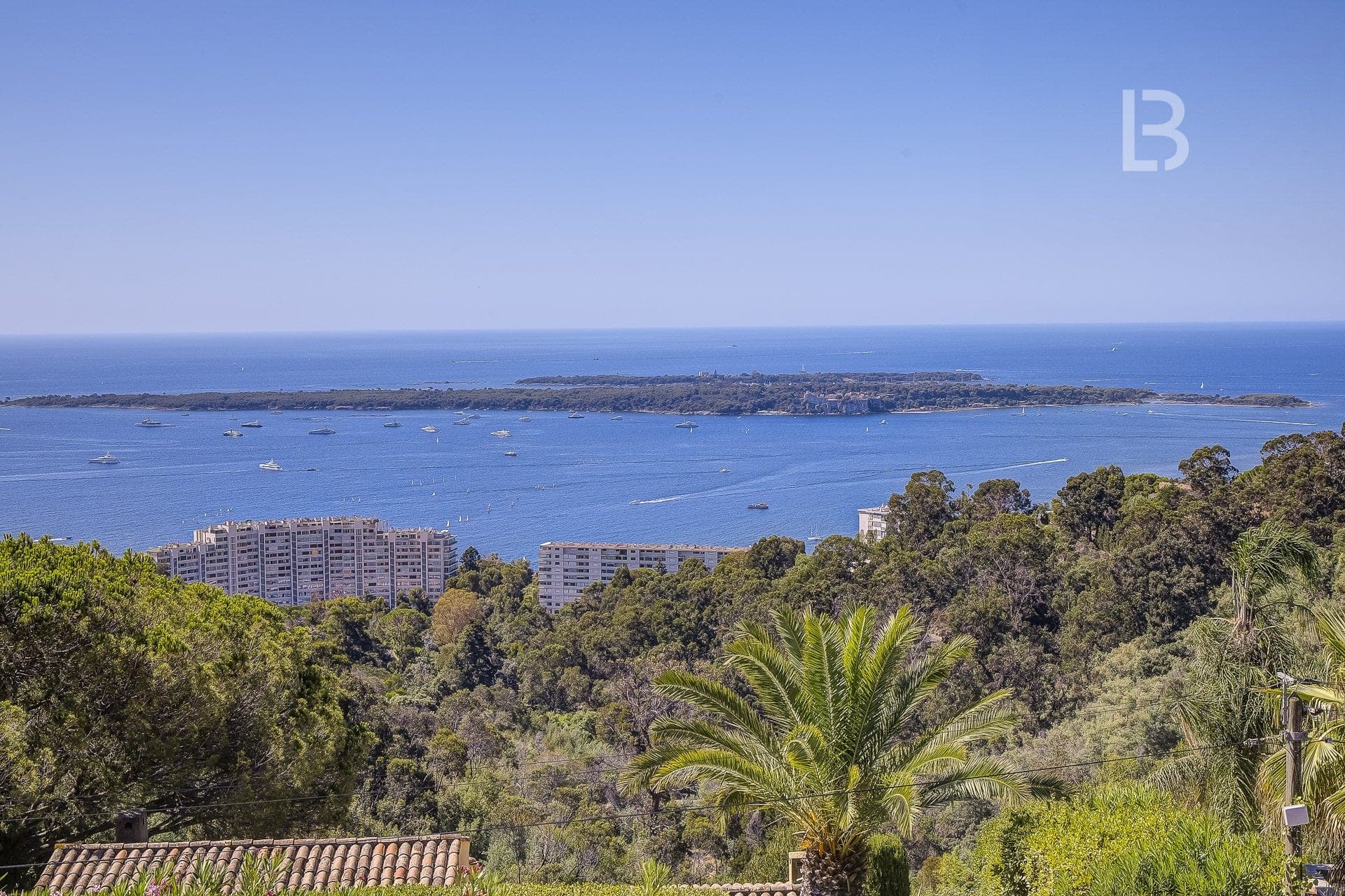 SUPER-CANNES, VILLA VUE MER PANORAMIQUE