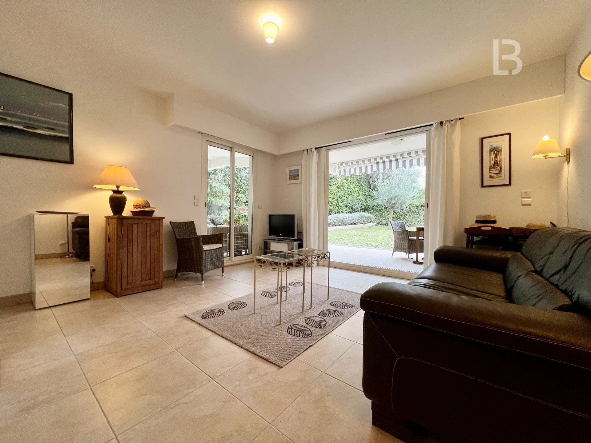 Apartment for sale in Juan-les-Pins - 2